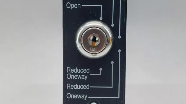 dura_glide_key_switch_picture40.jpeg dura_glide_key_switch_picture40.jpeg